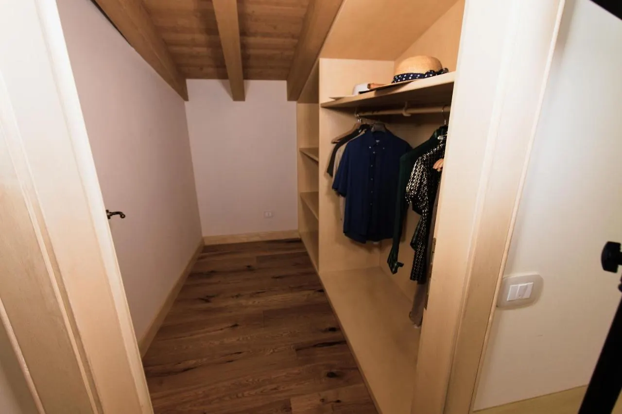 Farm stay Agriturismo Milord Villa Salo Italy